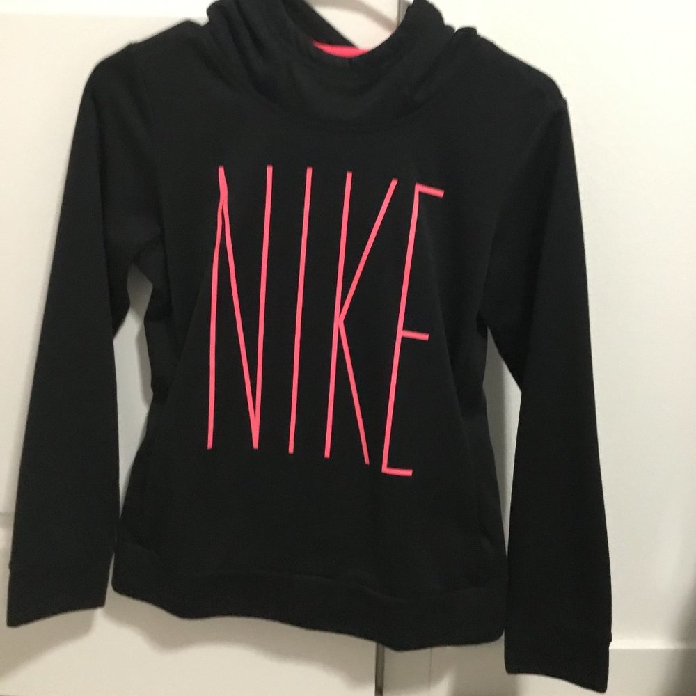 nike hoodie xs